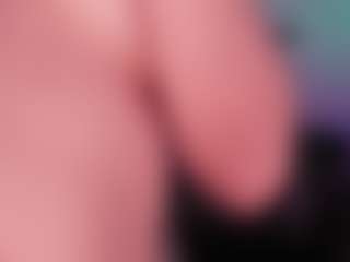 JulietteMoreau's Live Sex Cam Show