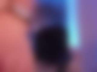 JulietteMoreau's Live Sex Cam Show