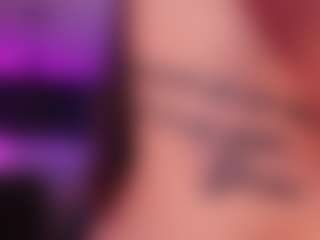 JulietteMoreau's Live Sex Cam Show