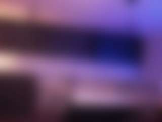Live cam show with JulietteMoreau - Fingering on camwithhim.com