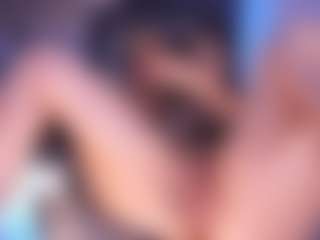 Live cam show with JulietteMoreau - Skinny on Streamer API