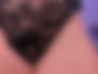 Live cam show with JulietteMoreau - Fingering Young Adult on crypto-cams