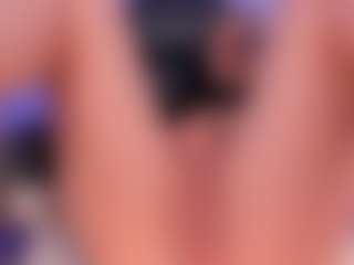 JulietteMoreau's Live Sex Cam Show