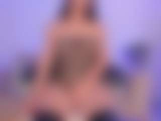 JulietteMoreau's Live Sex Cam Show