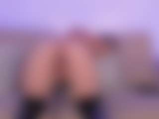 JulietteMoreau's Live Sex Cam Show