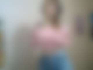 Live cam show with MechelleBabineau - Spanking on xfollow cams