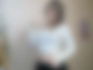 Live cam show with MechelleBabineau - Joi on SmokeAndPoke