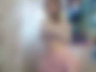 MechelleBabineau's Live Sex Cam Show