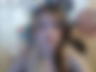 Live cam show with MechelleBabineau - Shaved on TeamSkeetLive