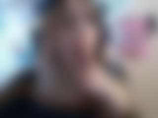 Live cam show with MechelleBabineau - College on Camiplay Live