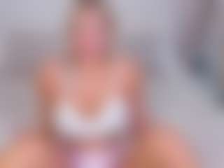 Live cam show with Stella-Leee - Sexydance on fuck-show.com