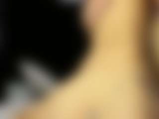 CuteMiaaa's Live Sex Cam Show