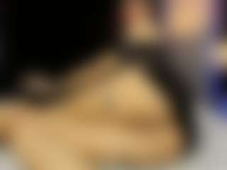 CuteMiaaa's Live Sex Cam Show