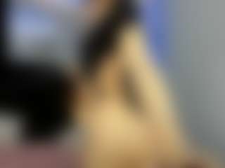 CuteMiaaa's Live Sex Cam Show