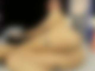 CuteMiaaa's Live Sex Cam Show