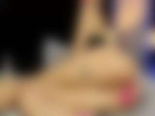 CuteMiaaa's Live Sex Cam Show