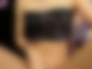 CuteMiaaa's Live Sex Cam Show