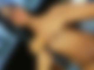 Daniiela-Foxx's Live Sex Cam Show