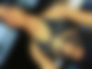 Daniiela-Foxx's Live Sex Cam Show