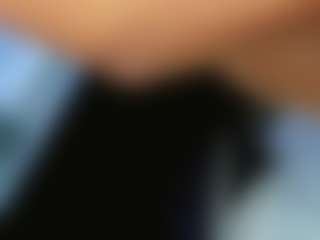 Live cam show with Daniiela-Foxx - Lean on Camsoda