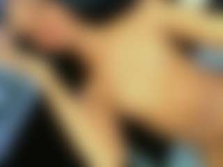 Daniiela-Foxx's Live Sex Cam Show