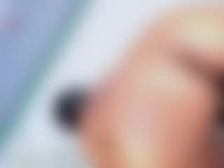 Show live cam dengan Daniiela-Foxx - Brown Eyes di Camsoda