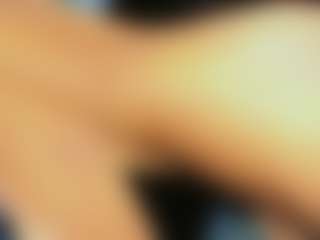 Live cam show with Daniiela-Foxx - Black Hair on thefappeningchat.com