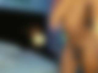 Live cam show with Daniiela-Foxx - Black on infinitiblacc.com