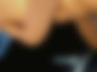 Live cam show with Daniiela-Foxx - Black on Gym Cam Girls