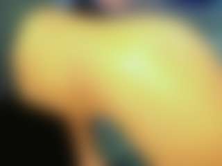 Live cam show with Daniiela-Foxx - HD on Gym Cam Girls