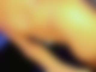 Live cam show with Daniiela-Foxx - Ebony on Camsoda | colombia