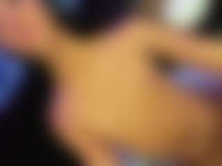 Show en direct avec Daniiela-Foxx - Black Hair sur Camsoda