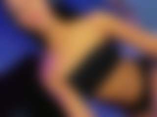 Live cam show with Daniiela-Foxx - Black on Camsoda | colombia