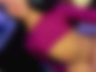 Live cam show with Daniiela-Foxx - Anal Toys on Streamer API