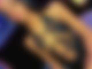 Daniiela-Foxx's Live Sex Cam Show