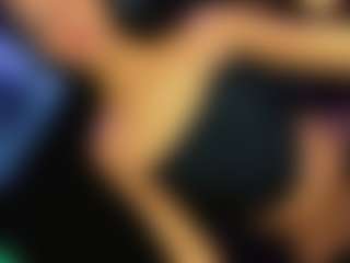 Live cam show with Daniiela-Foxx - Orgasm on CamwithHer