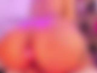 Live cam show with Tylla - Skinny on hrnylive.com