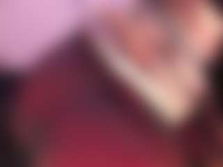 Live cam show with Tylla - Brown Hair on Camsoda