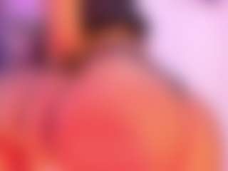 Live cam show with Tylla - Athletic Small Tits on camtv