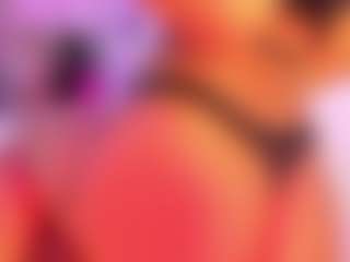 Live cam show with Tylla - Brown Hair on Camversity
