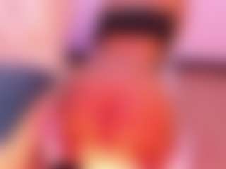 Live cam show with Tylla - Athletic Strip on Instabang