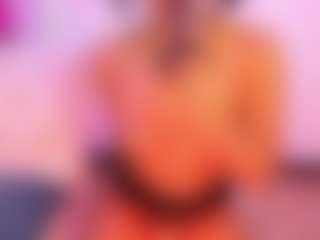 Live cam show with Tylla - Lovense Brown Hair on Camsoda.co