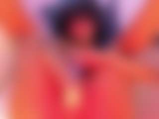 Live cam show with Tylla - Small Tits on hrnylive.com