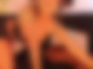 Live cam show with Tylla - Brown Hair on Camsoda