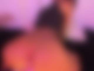 Live cam show with Tylla - Brown Hair on slutload