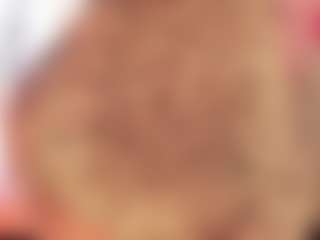 Live cam show with Tylla - Deepthroat on sexylive.show