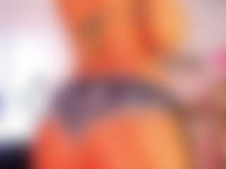 Live cam show with Tylla - Athletic Brown Eyes on Camiplay Live