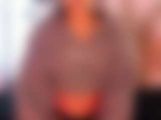 Live cam show with Tylla - Arab Athletic on Mixed Magazine Live
