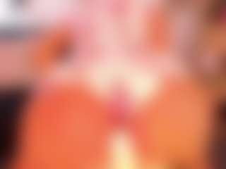Live cam show with Tylla - Lovense Brown Hair on Camsoda