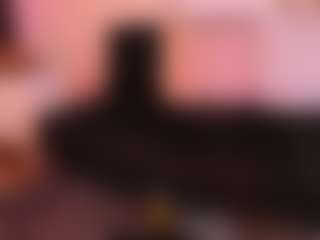Live cam show with Tylla - Sexwebcam Brown Hair on SpunkLive